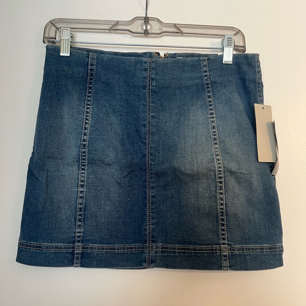 Never worn, new with tags, Jolt jeans skirt, size 7.